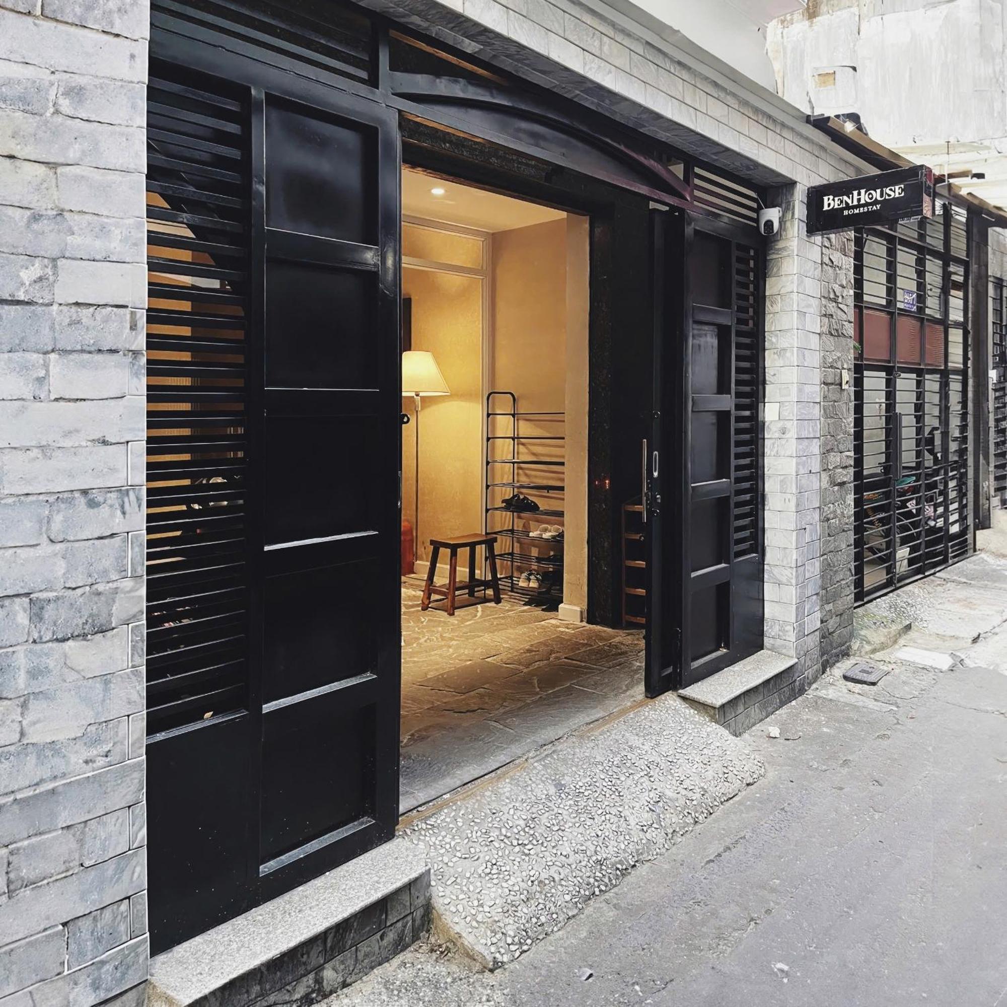 Benhouse Homestay โฮจิมินห์ซิตี้ ภายนอก รูปภาพ